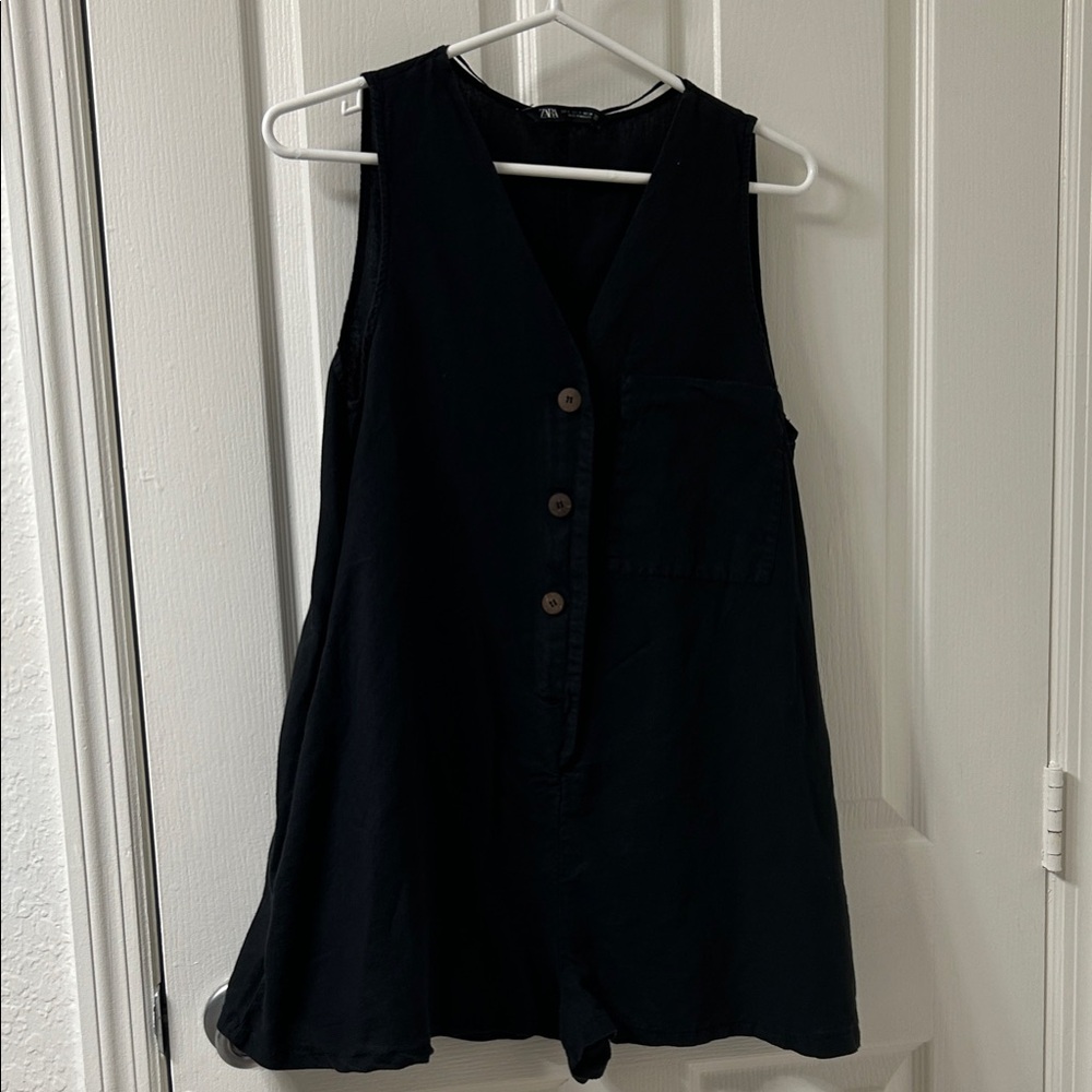 Zara Black Sleeveless Button-Down Romper